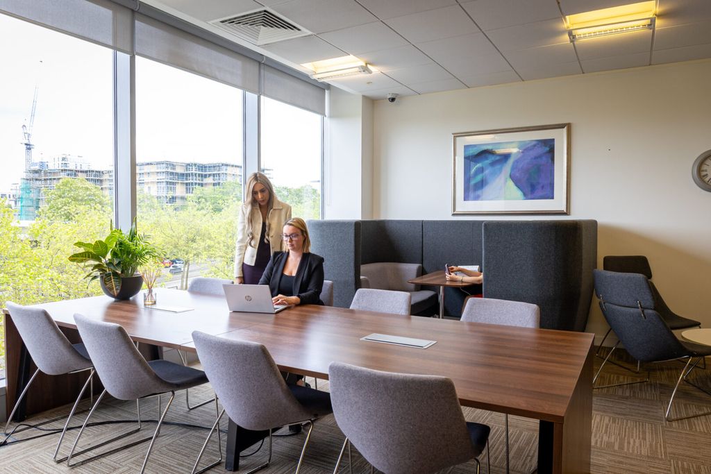 Property photo 1 of 10 Breakout Space