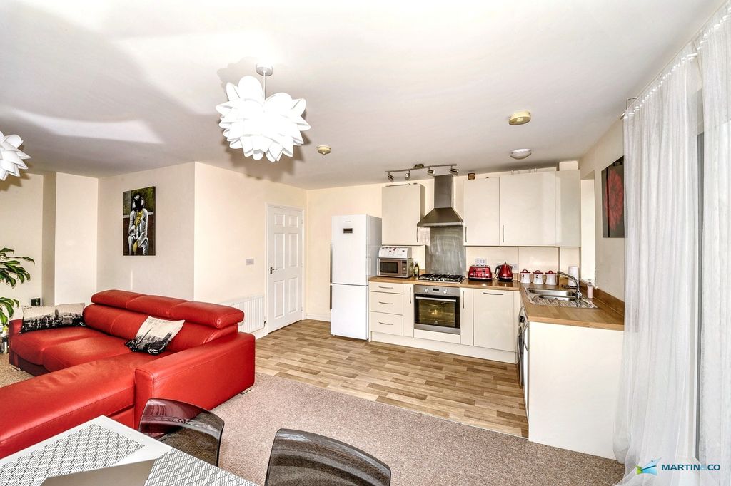 Property photo 2 of 7 Lounge