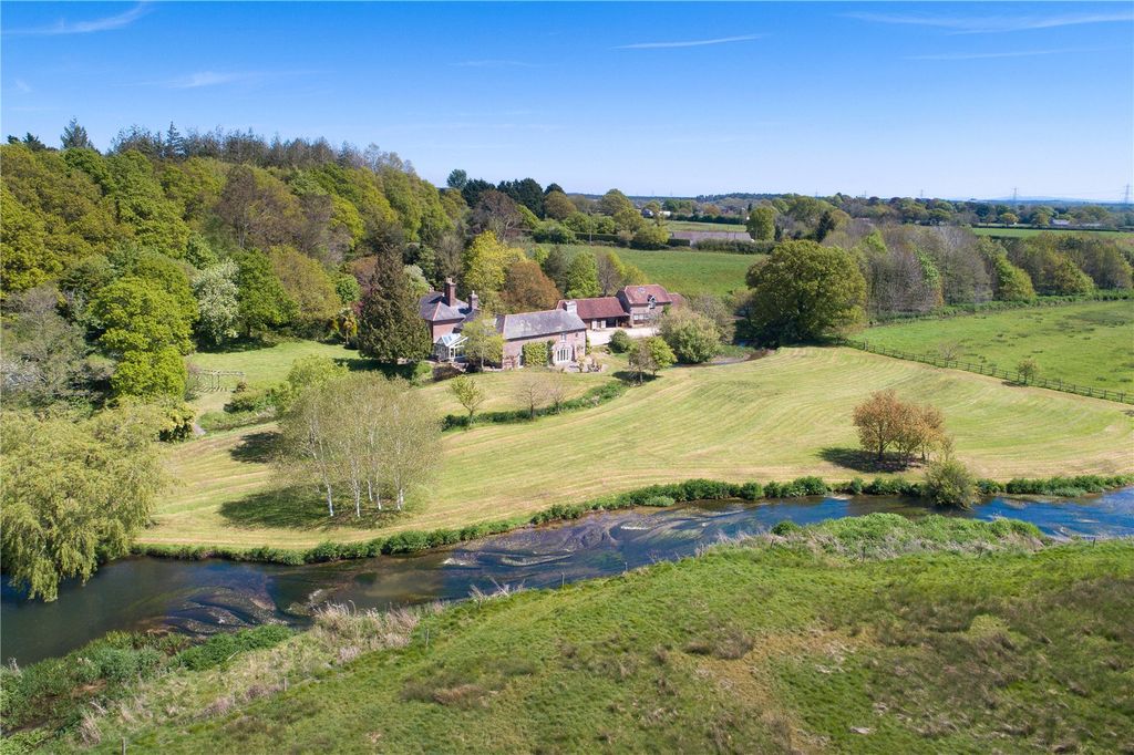 Property photo 1 of 24 Picture No. 01