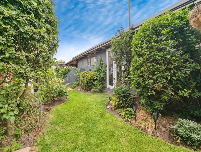 Property photo 2 of 22 Photo 12
