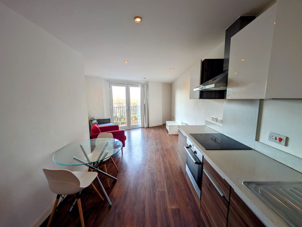 Property photo 2 of 8