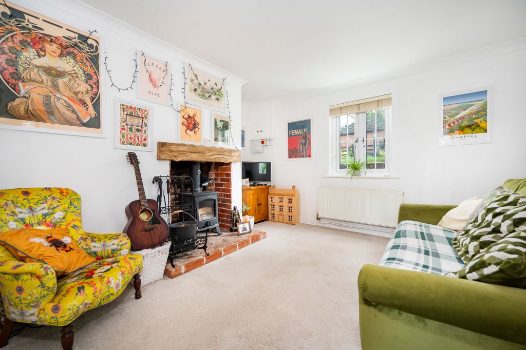 Property photo 3 of 30