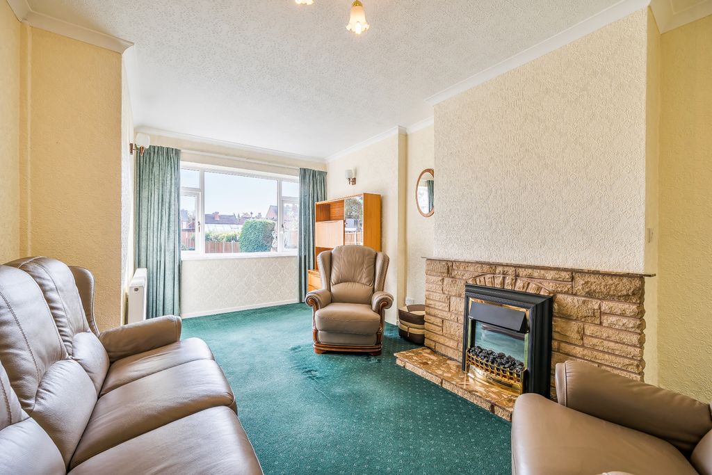 Property photo 3 of 16