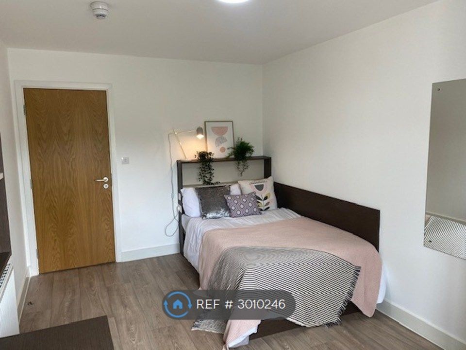 Property photo 2 of 4