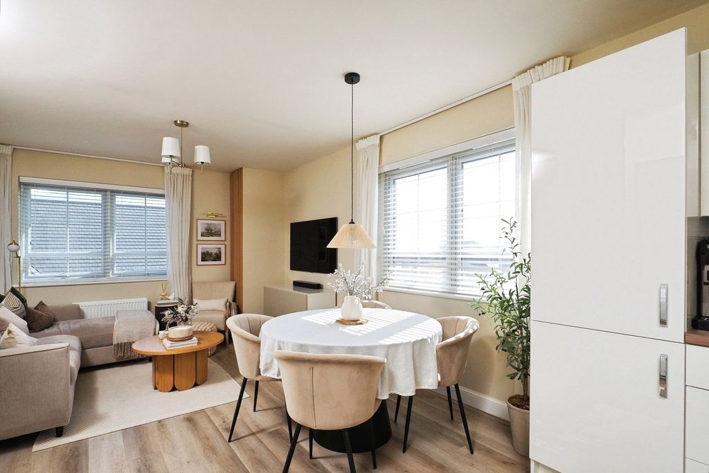 Property photo 3 of 16 Living Room