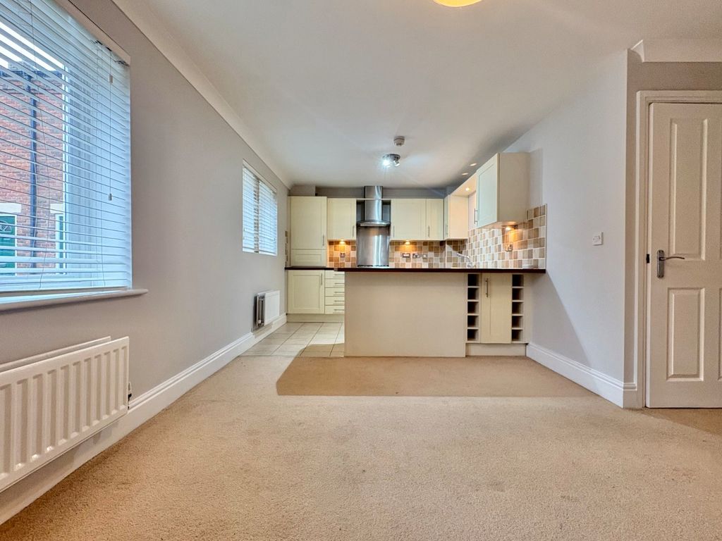 Property photo 2 of 14 Picture No. 25