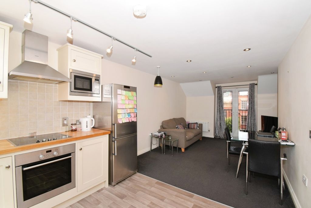 Property photo 2 of 16 Photo