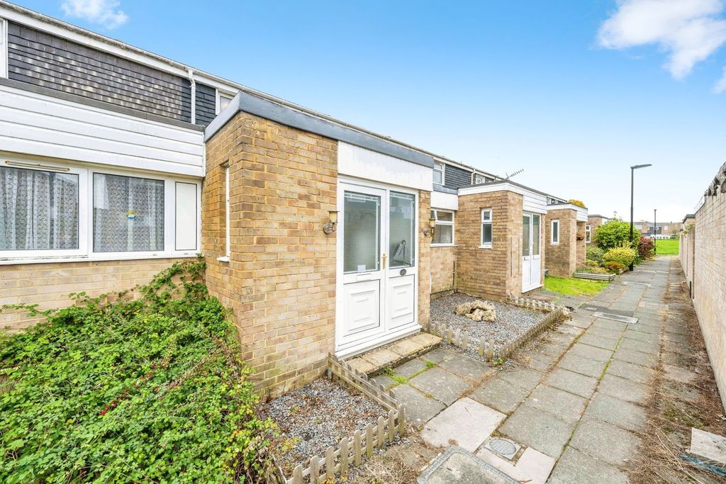 Property photo 1 of 18