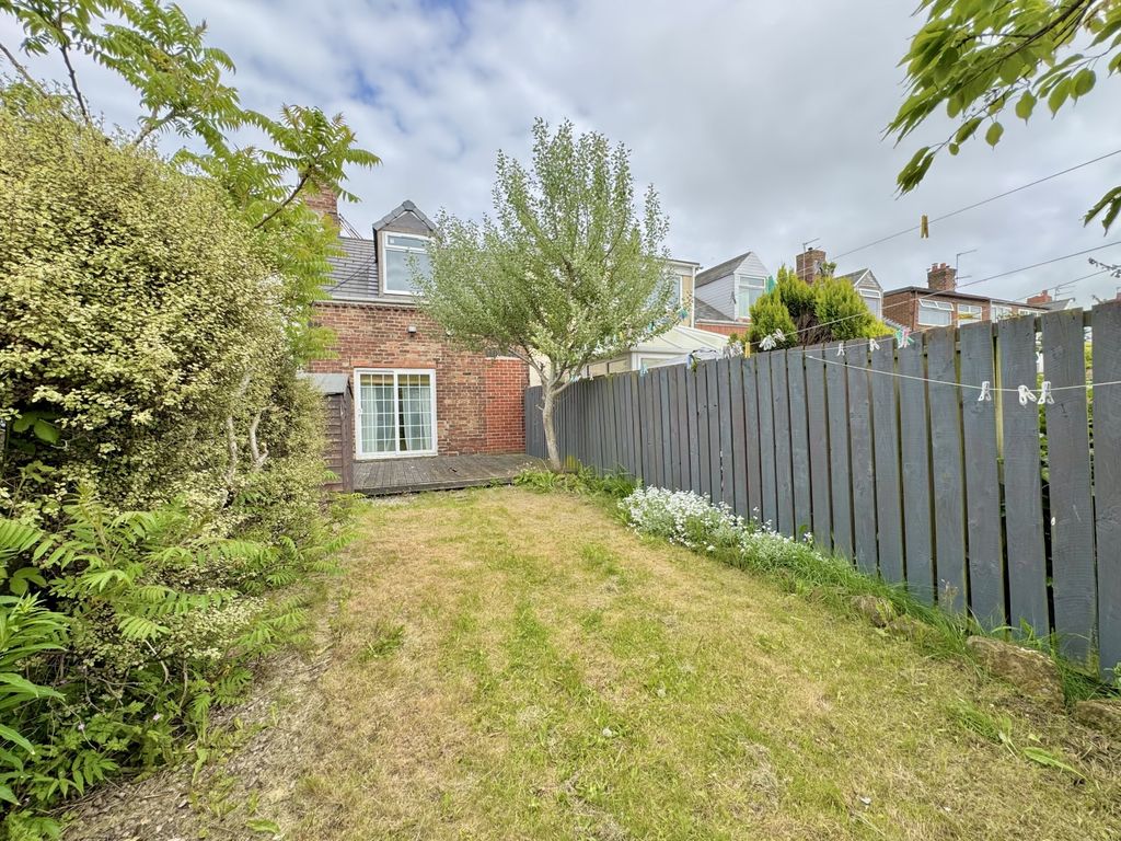 Property photo 1 of 16 Img_0285