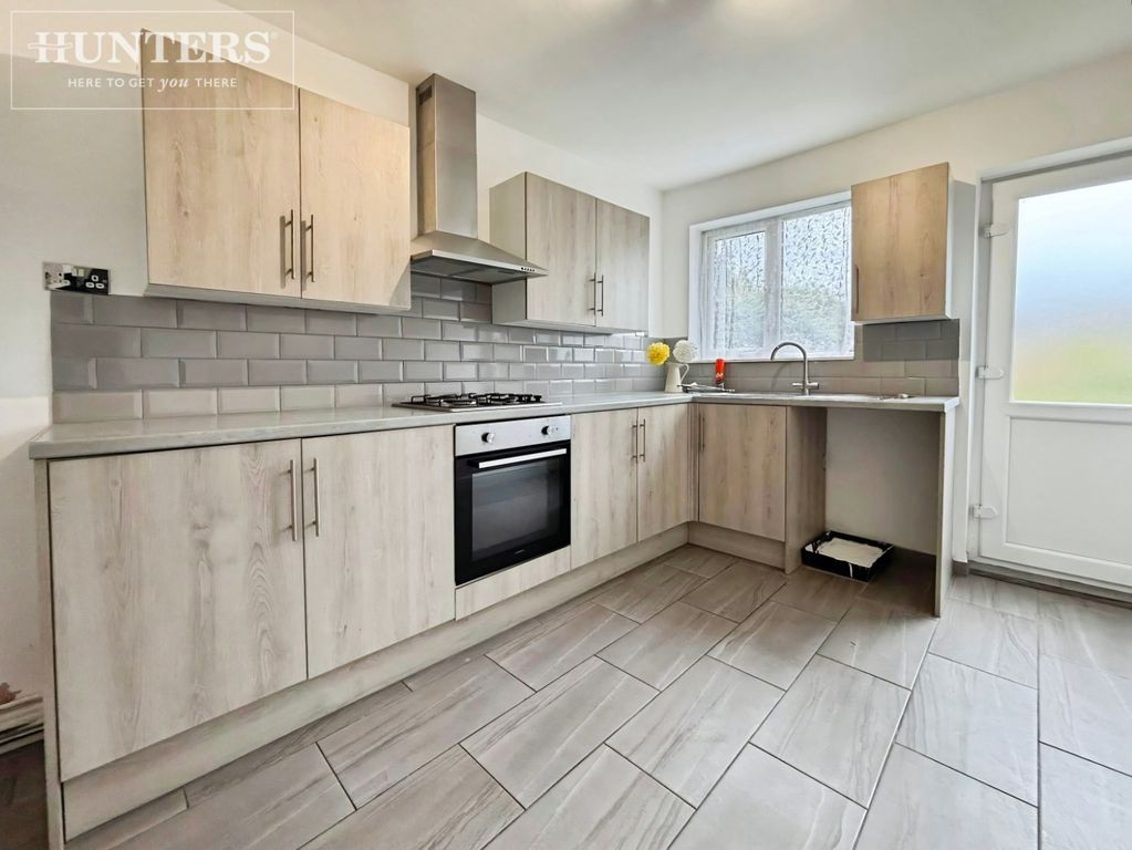 Property photo 3 of 9 Pbox-Img.Jpeg