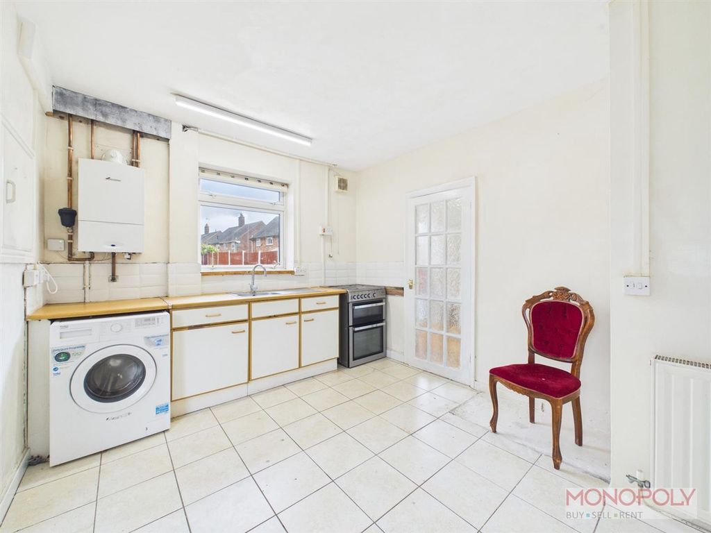Property photo 2 of 20 Cam01943G0-Pr0649-Still004.Jpg