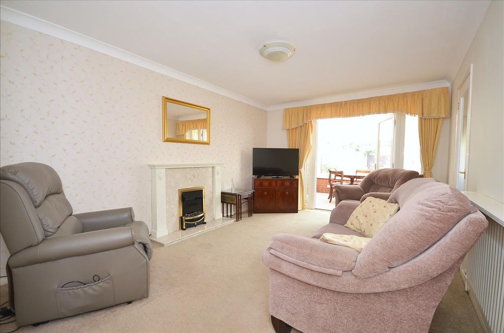 Property photo 3 of 9