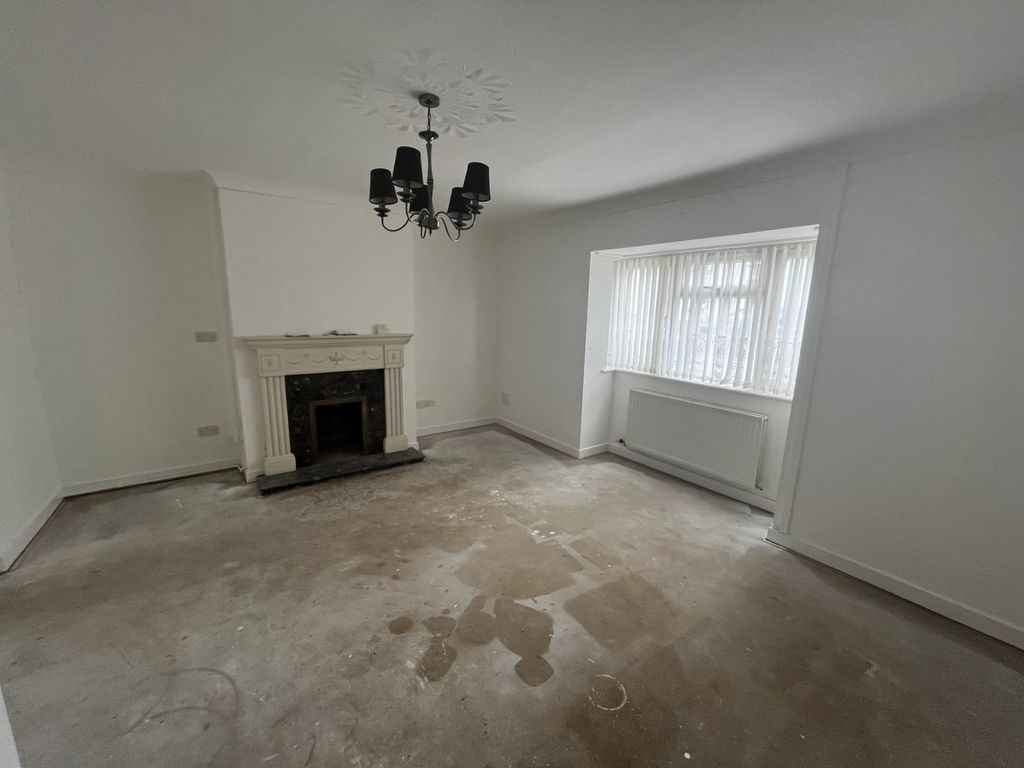 Property photo 2 of 10 Not Specified