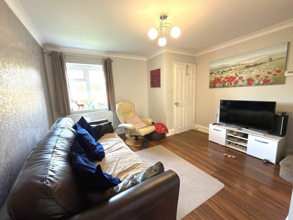 Property photo 3 of 9 Photo 3