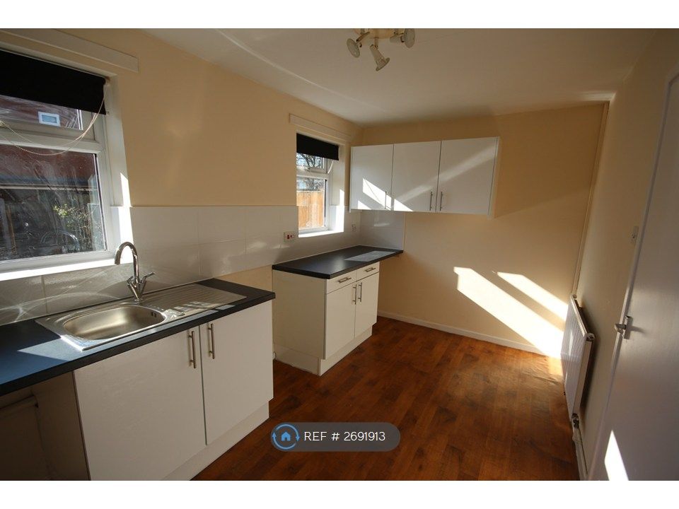 Property photo 3 of 29