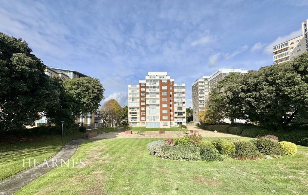 Property photo 1 of 21