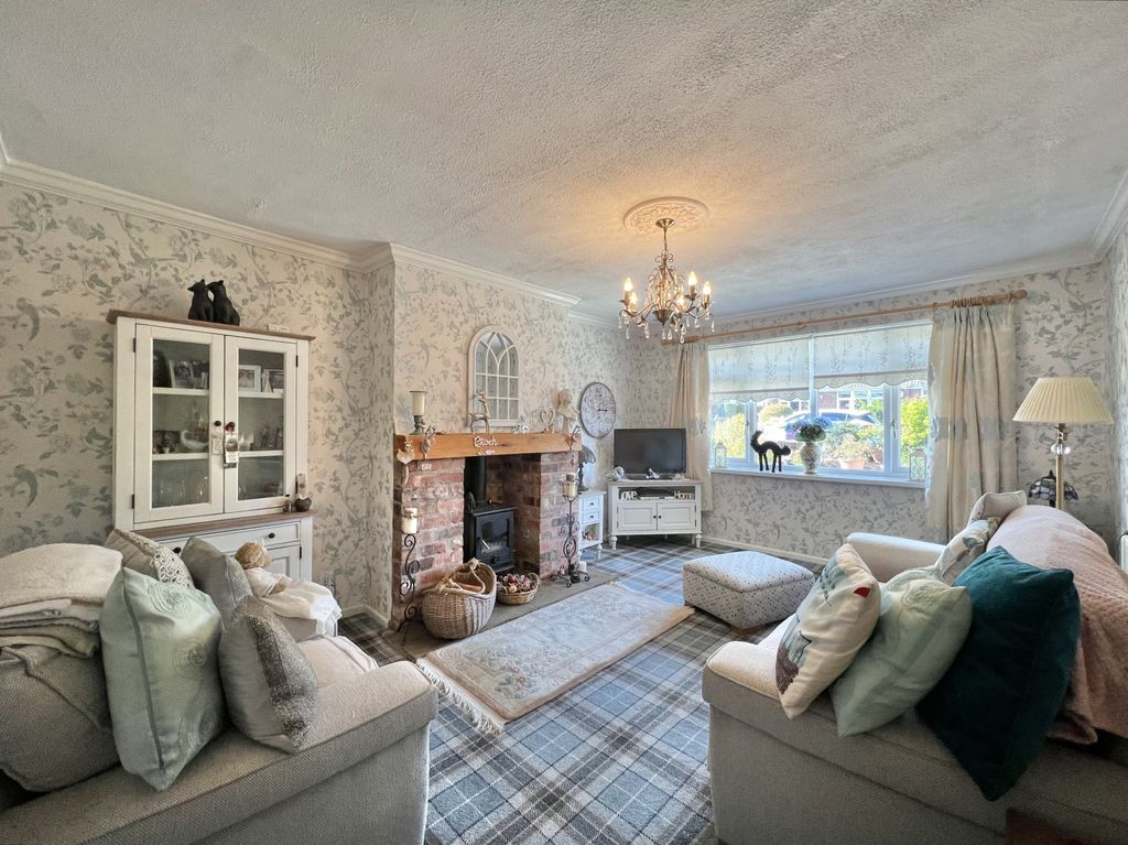 Property photo 3 of 23