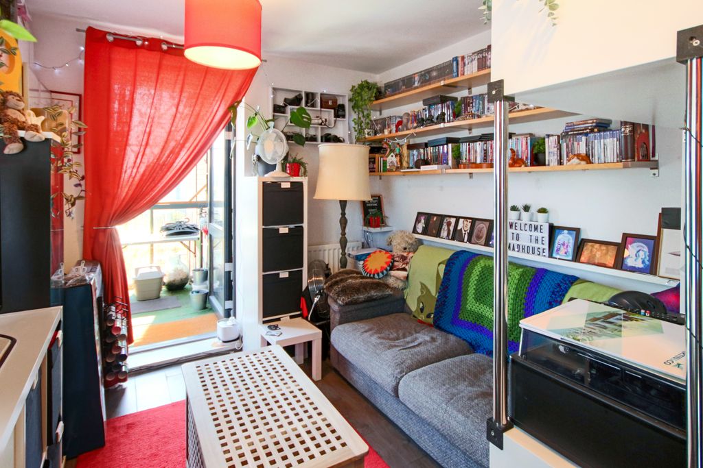 Property photo 3 of 7 Img_6393