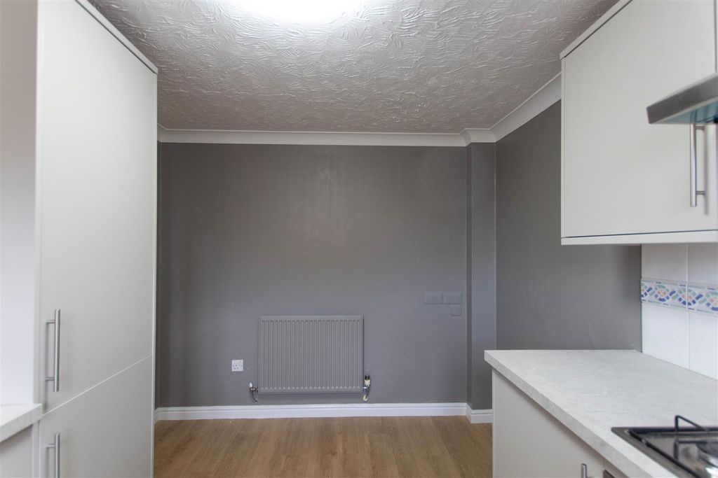 Property photo 3 of 10 Img_1444.Jpg