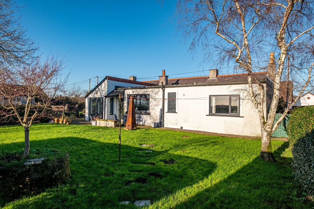 Property photo 3 of 26