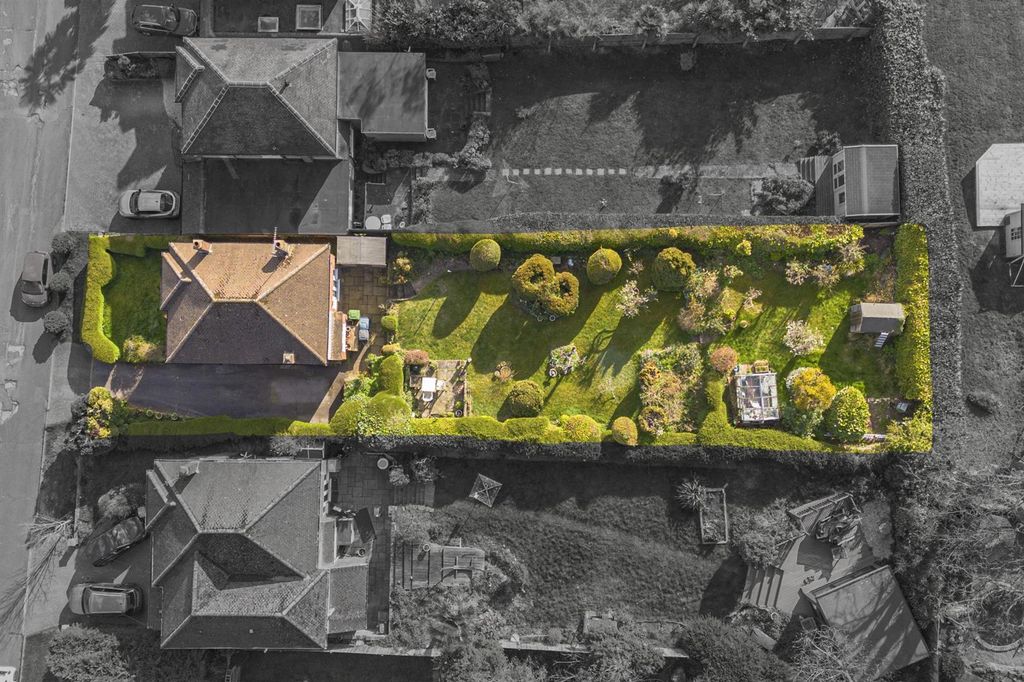 Property photo 2 of 16 6B76A9F8-8202-4ee8-Af30-0Ac6d13d63A3.Jpg