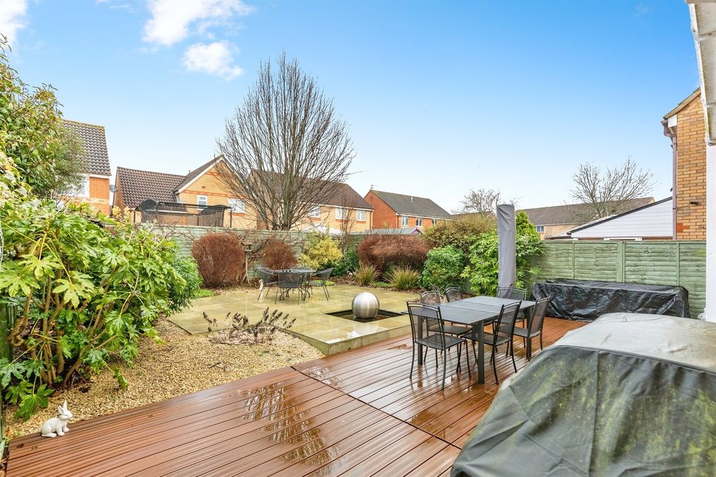 Property photo 3 of 16