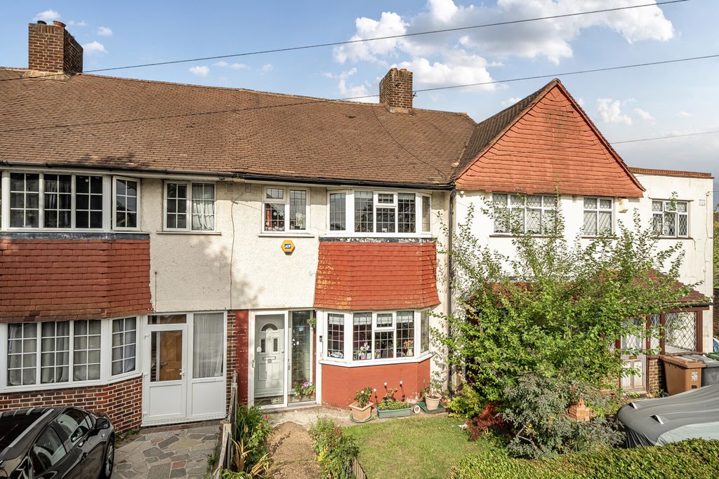Property photo 1 of 12 External