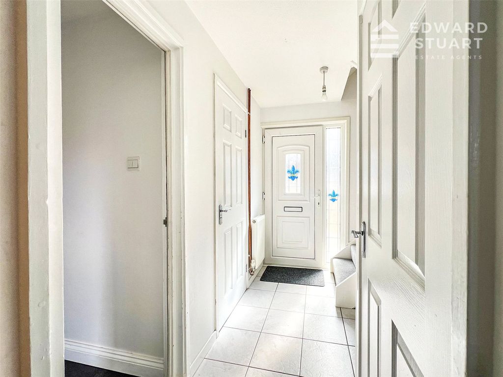 Property photo 3 of 18 Picture No. 33