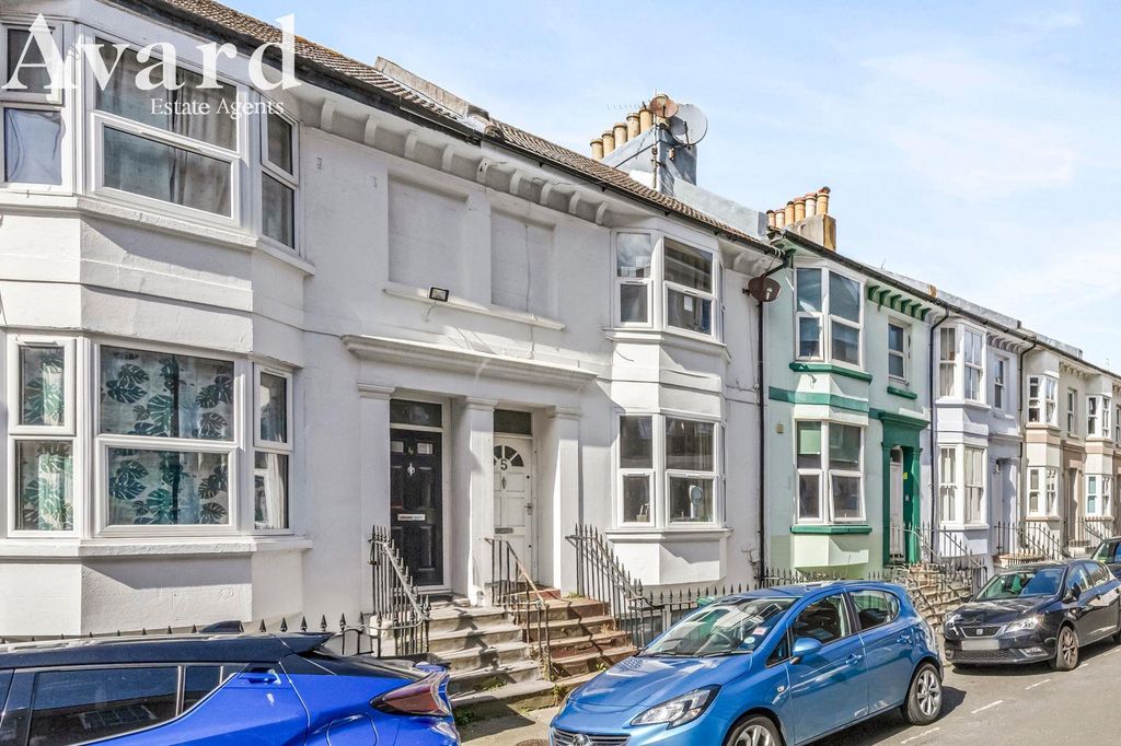 Property photo 2 of 22 15.Jpeg