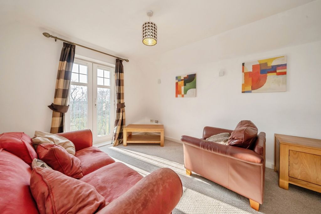 Property photo 2 of 14 Living Room