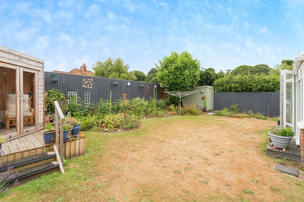 Property photo 3 of 16