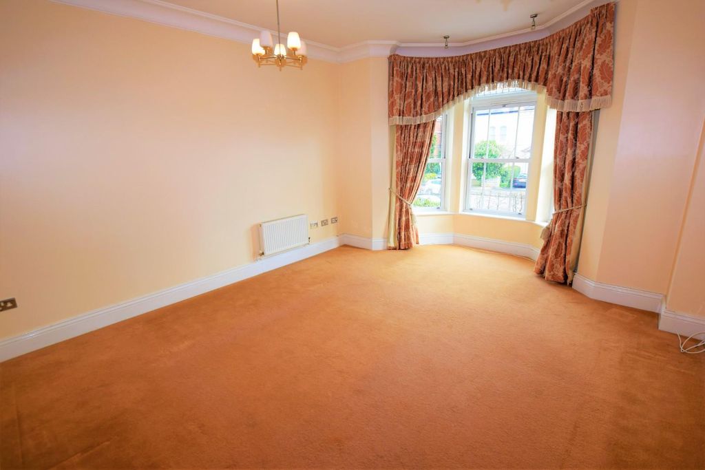 Property photo 2 of 15 Dsc_0021 (2).Jpg