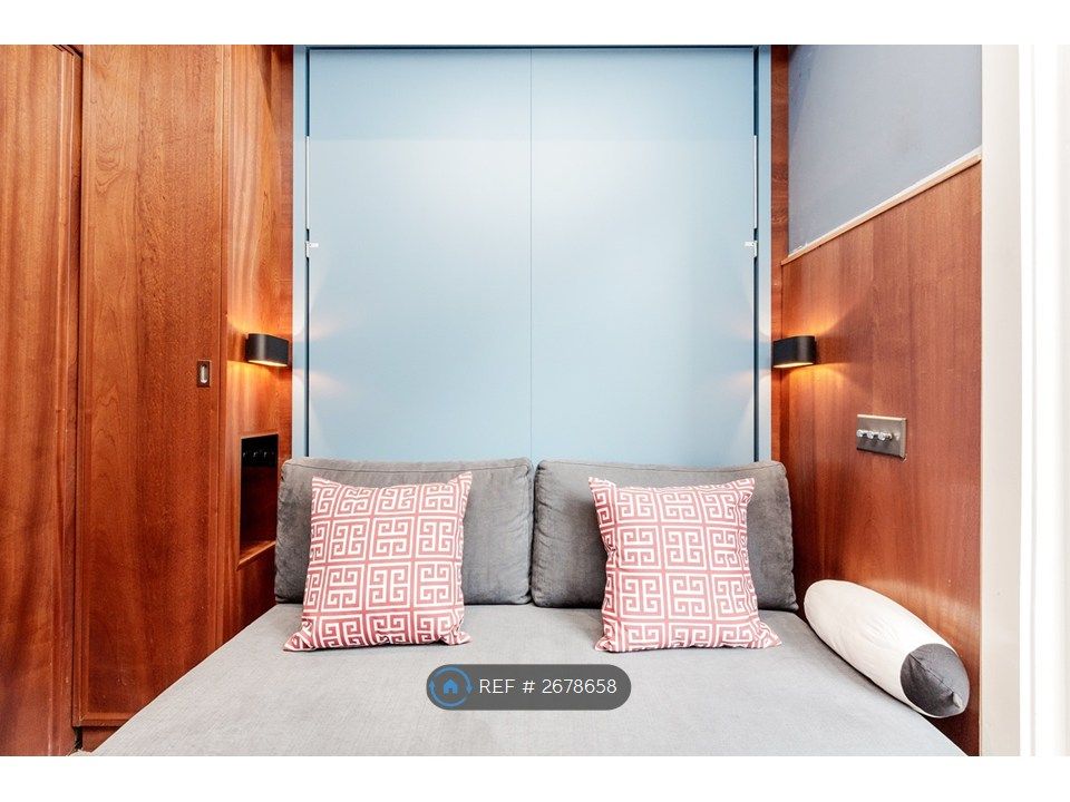 Property photo 2 of 29