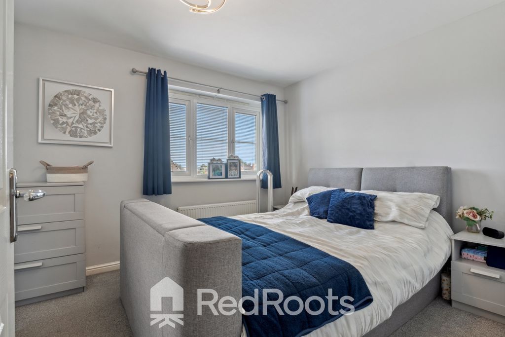 Property photo 3 of 32 4232603