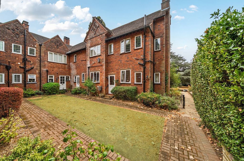Property photo 1 of 17 1509821-16-6A8598...