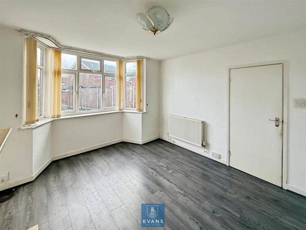 Property photo 3 of 15 Bedroom