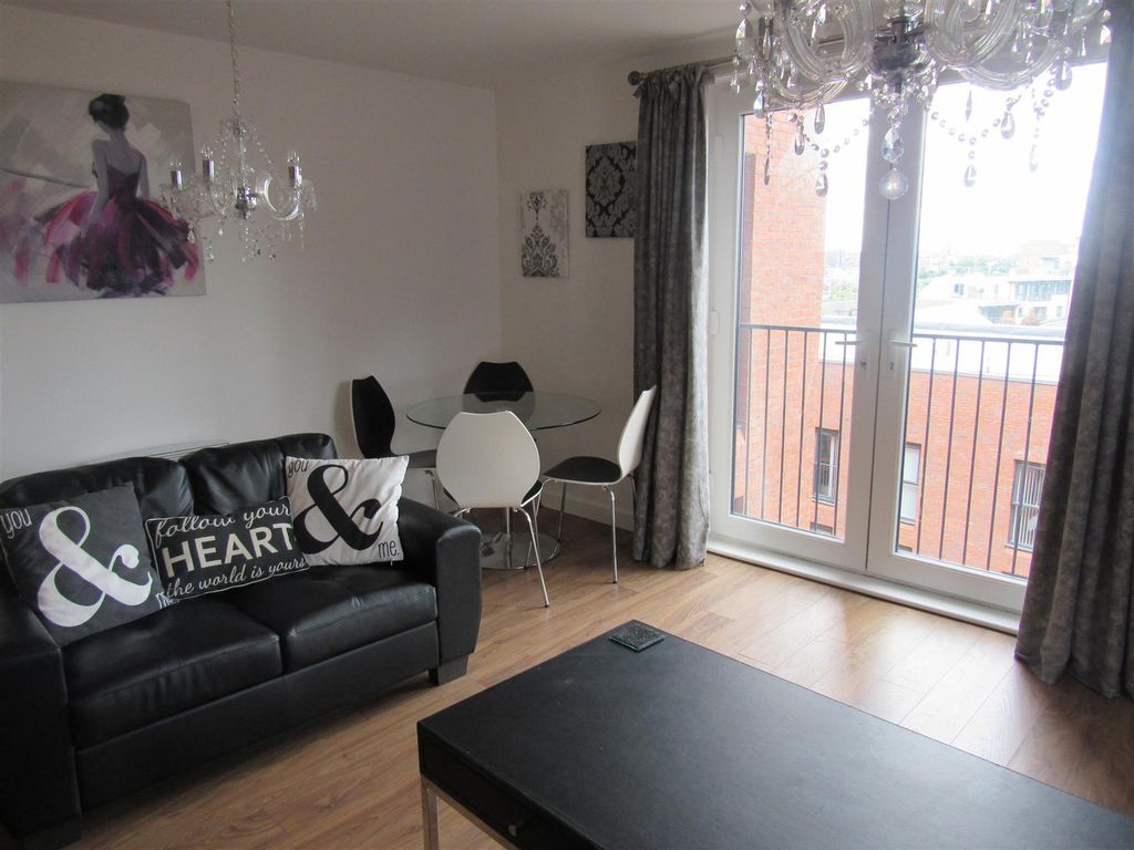 Property photo 3 of 9