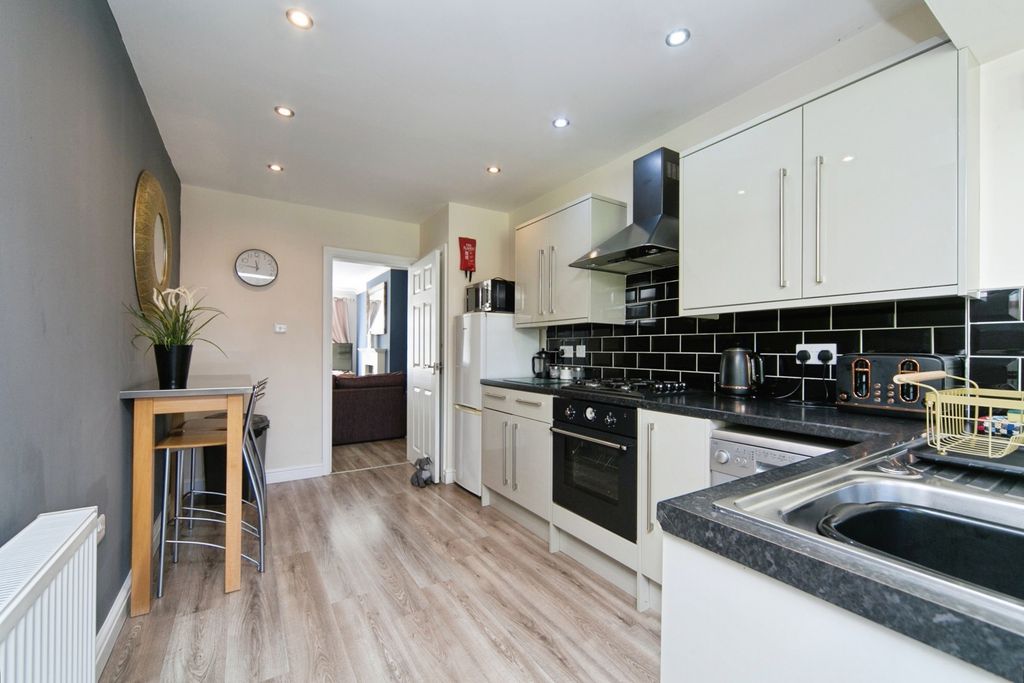 Property photo 1 of 17 Photo