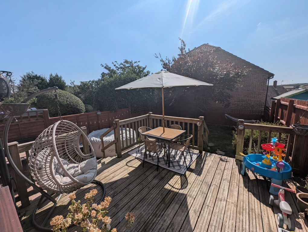 Property photo 3 of 13