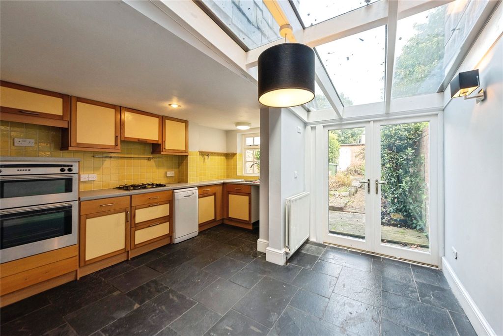 Property photo 3 of 13 Picture No. 21