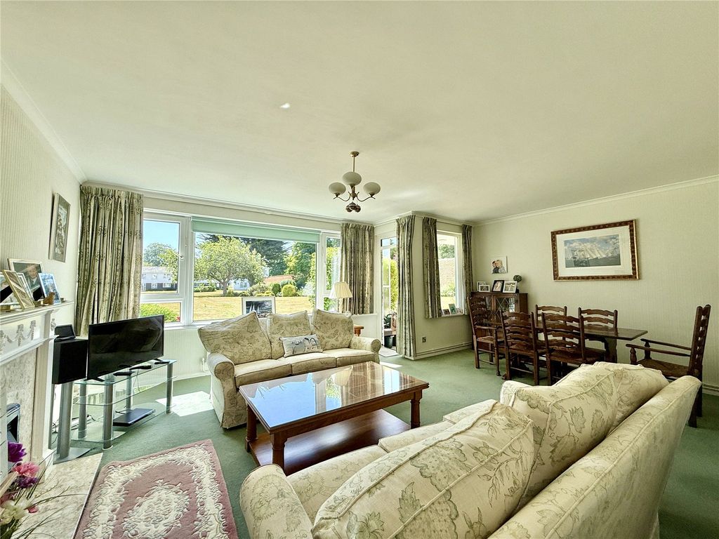 Property photo 2 of 14 Picture No. 02