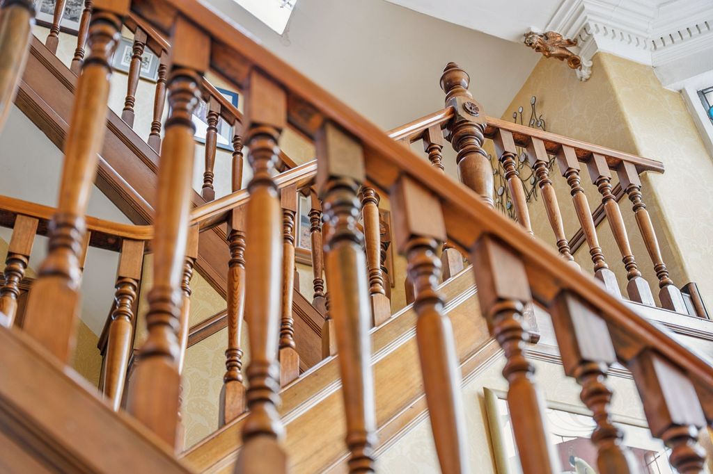 Additional image 31 of 5 bed detached house for sale17 Monreith Road, Newlands, Glasgow G43