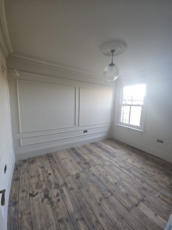 Property photo 2 of 5 Property