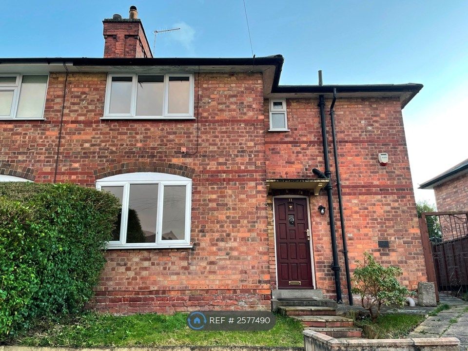 Property photo 2 of 28