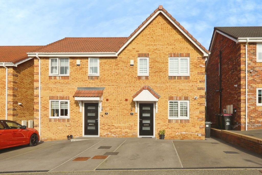 Property photo 1 of 17 Picture No. 21