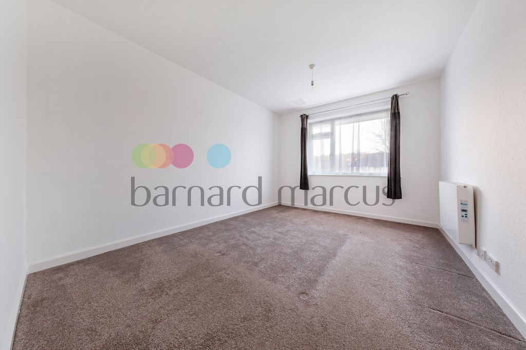 Property photo 3 of 8 Image