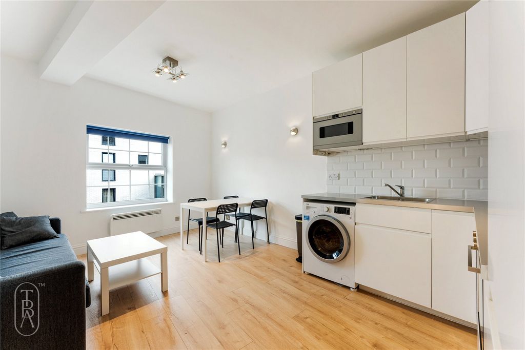 Property photo 3 of 12 Picture No. 09