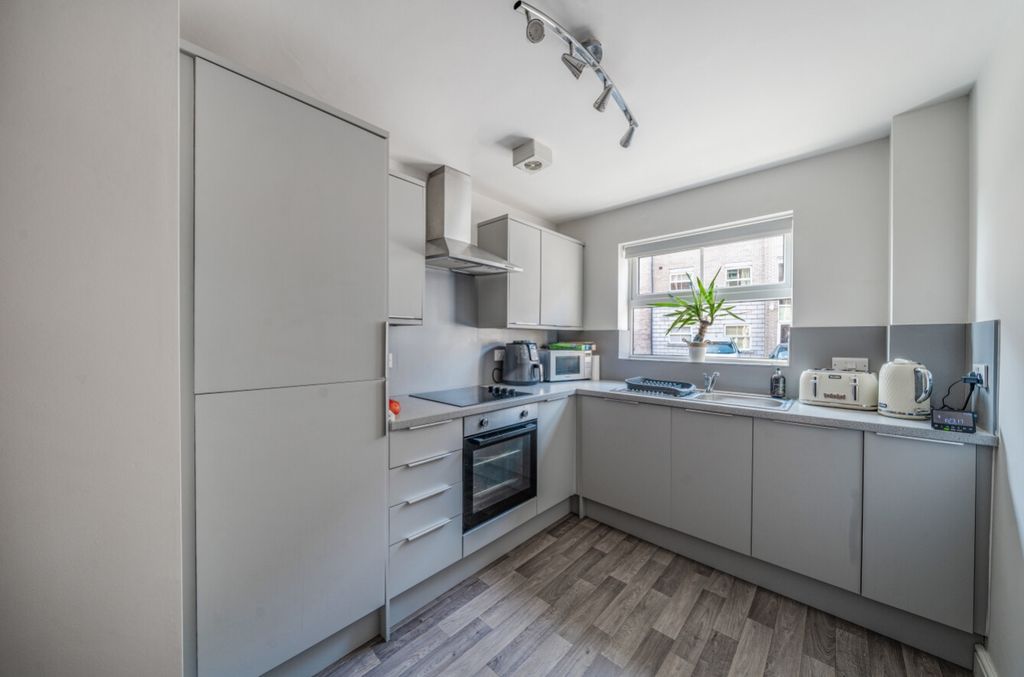 Property photo 1 of 12 1268537 (4)