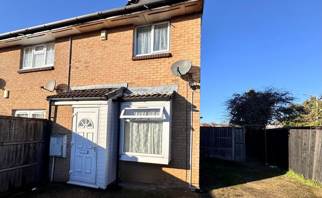 Property photo 1 of 9