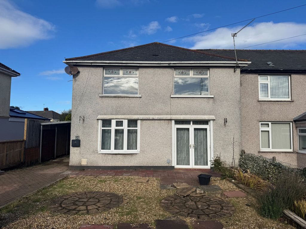 Property photo 1 of 28